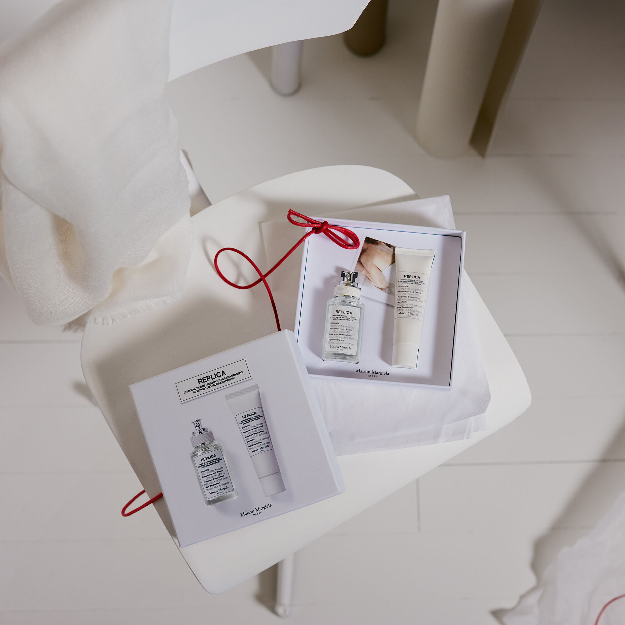 REPLICA Lazy Sunday Morning on-the-go set