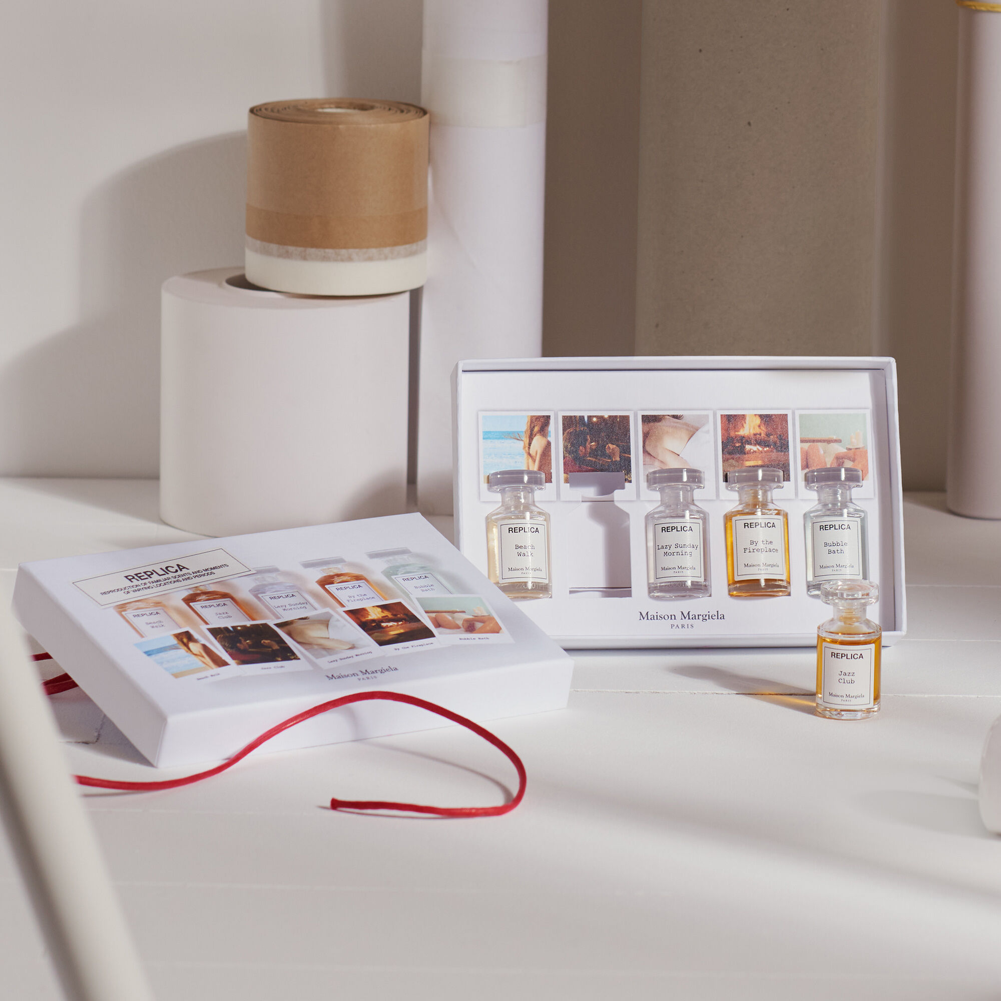 REPLICA Deluxe Discovery Set