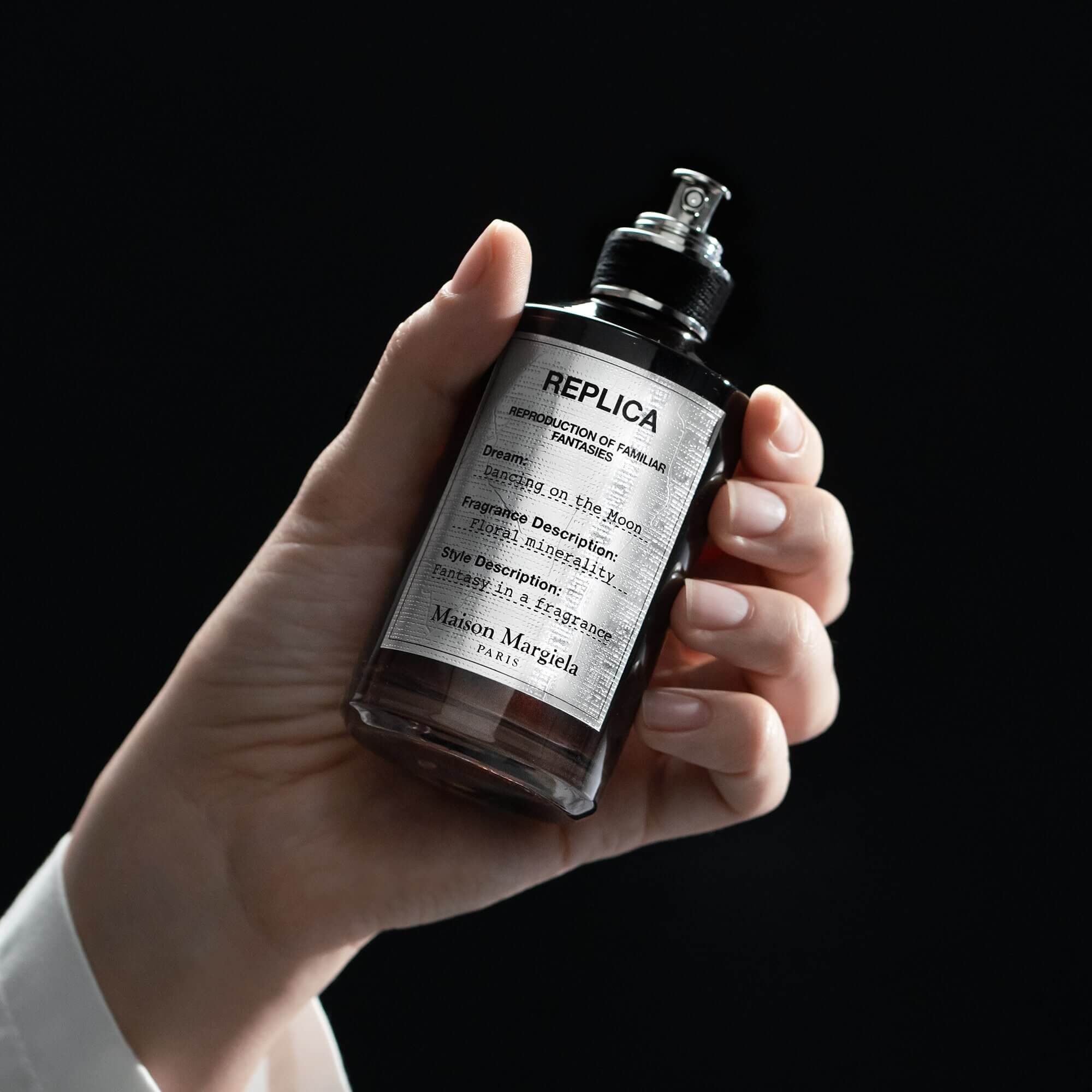 REPLICA DANCING ON THE MOON